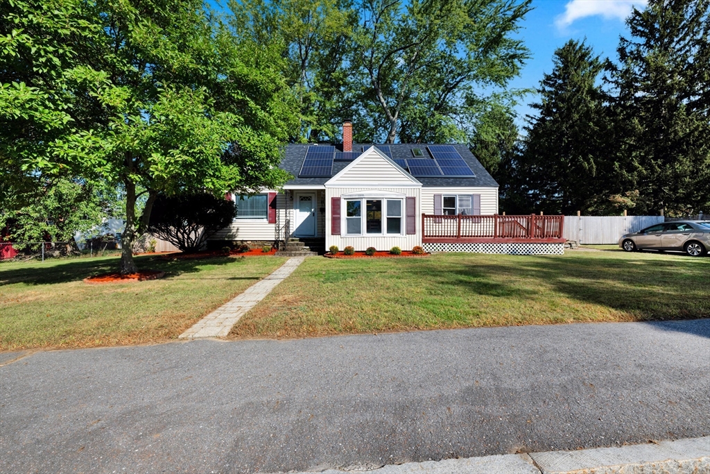17 Dutton St
