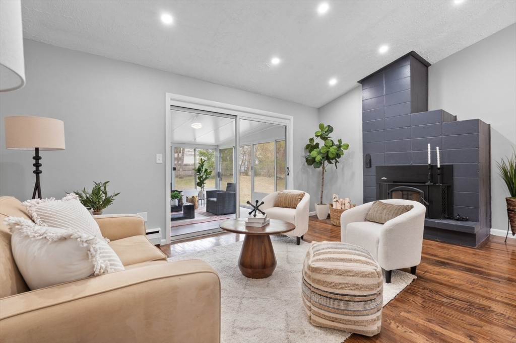 62 Crooked Spring Rd