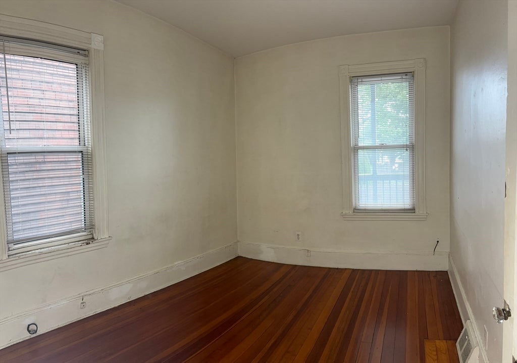 427 Winthrop St #1, Winthrop, MA Photo #14
