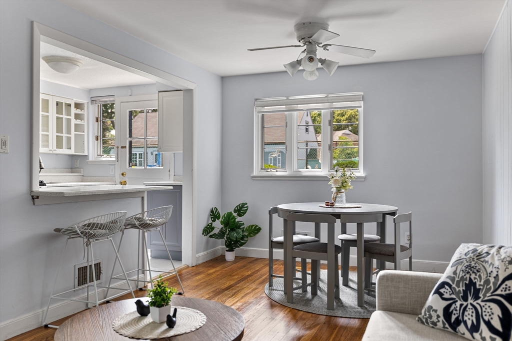 358 Lexington St 358