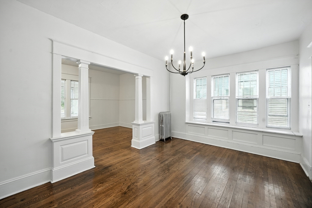 335-337 Springfield St