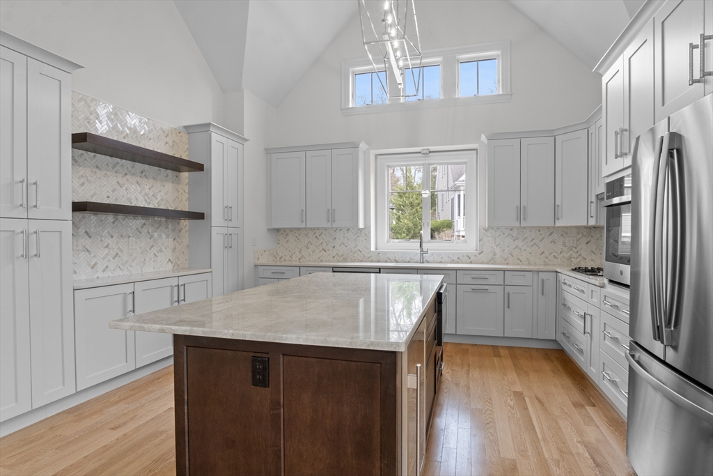 10 Deerpath Lane 10