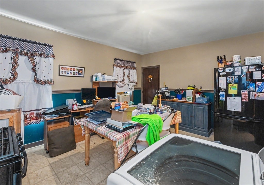 256 University Ave, Lowell, MA, 256 University Ave, Lowell, MA Photo #24
