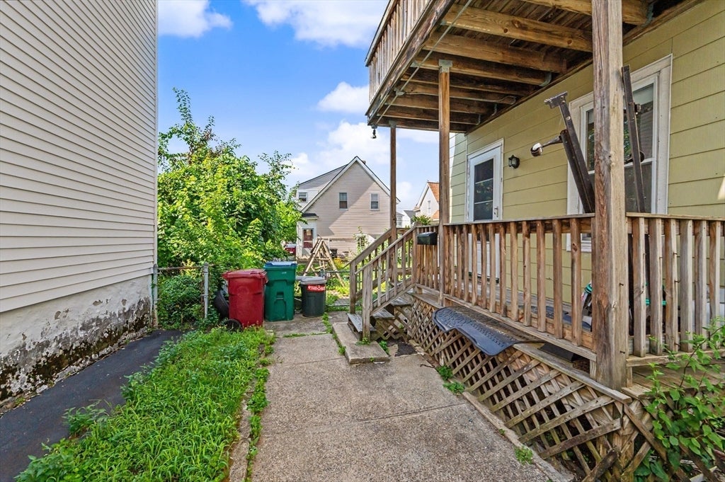 256 University Ave, Lowell, MA, 256 University Ave, Lowell, MA Photo #41