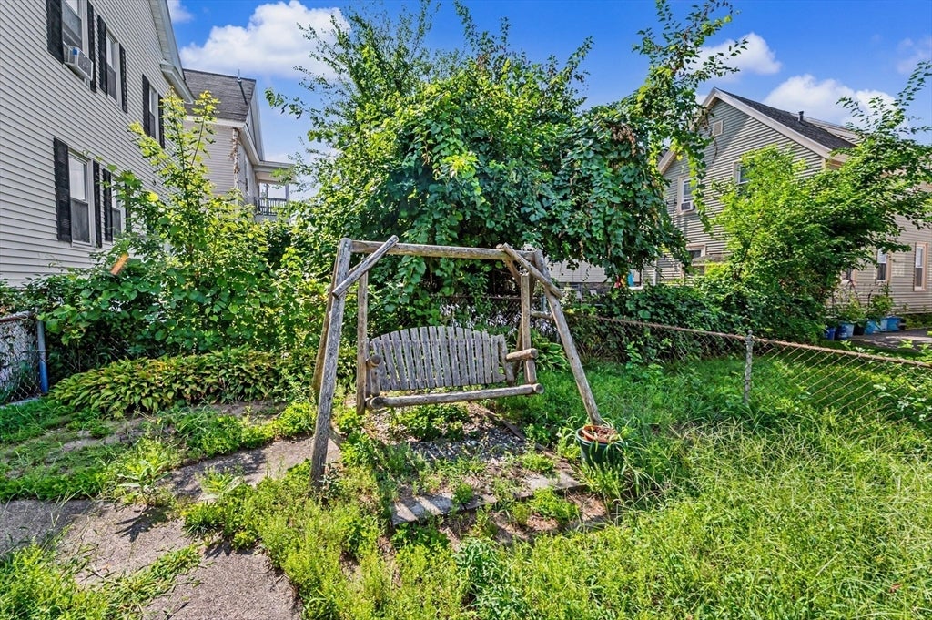 256 University Ave, Lowell, MA, 256 University Ave, Lowell, MA Photo #40