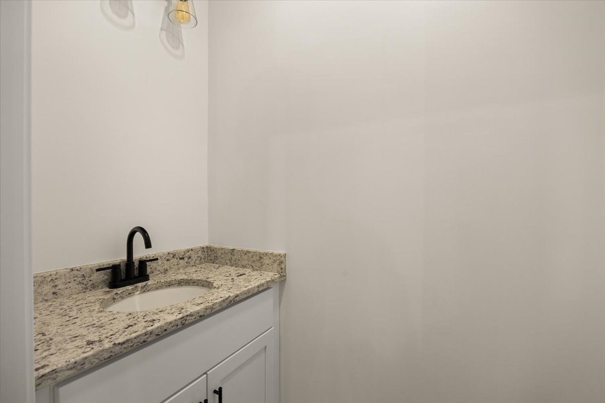 65 Wales Street #B, Taunton, MA Photo #19