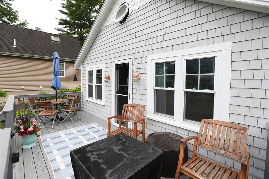 3 Waterview Dr