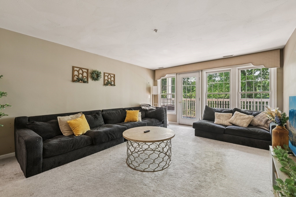 1 Riverview Blvd 2-106