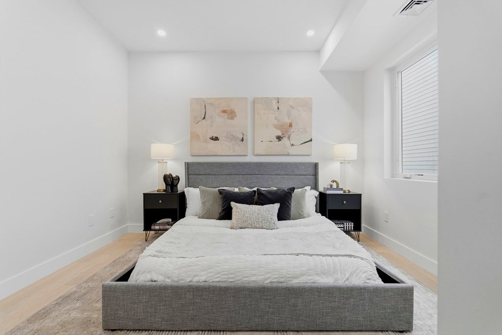 28 Swan Ave #1, Boston, MA Photo #15
