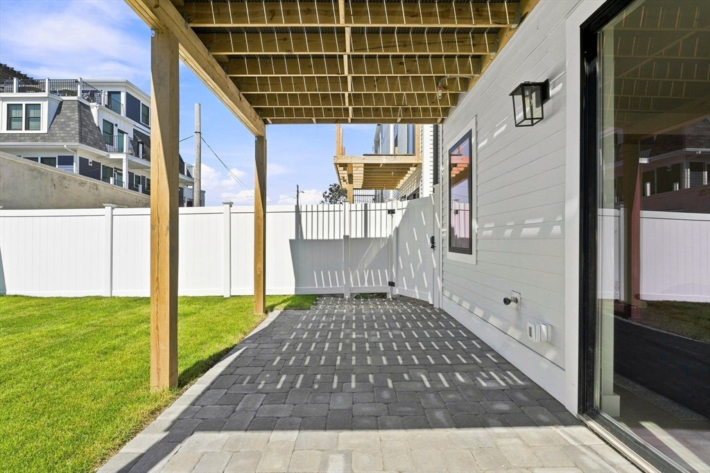 28 Swan Ave #1, Boston, MA Photo #25