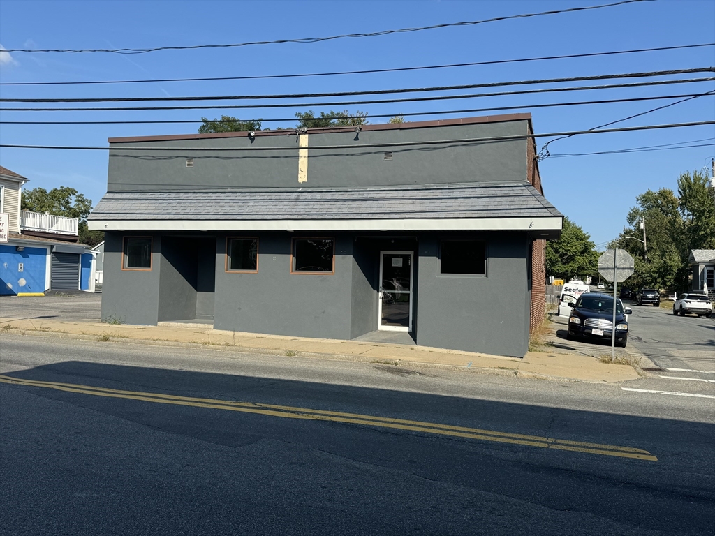 164-166 S Main St