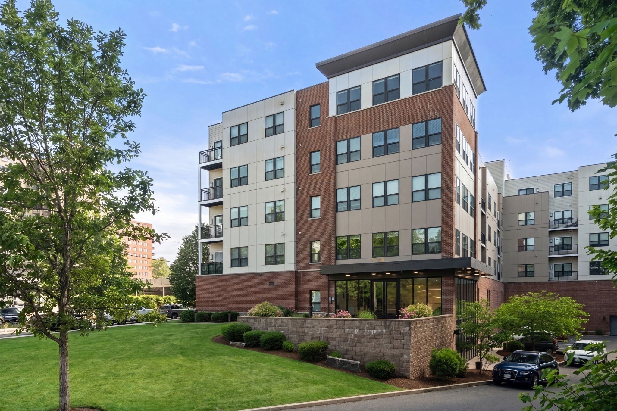 999 Hancock St 313, Quincy MA 02169
