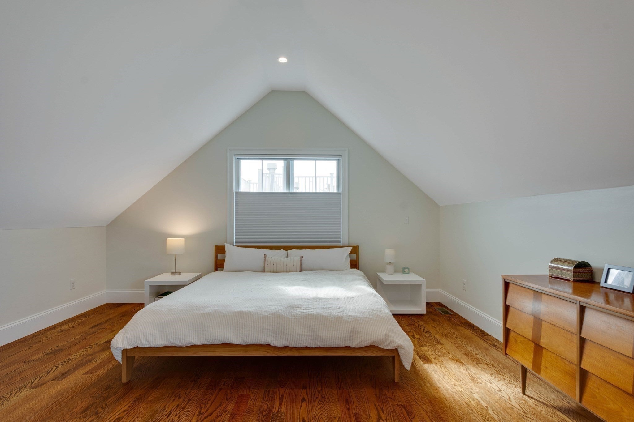 271 Gold St #2, Boston, MA Photo #24