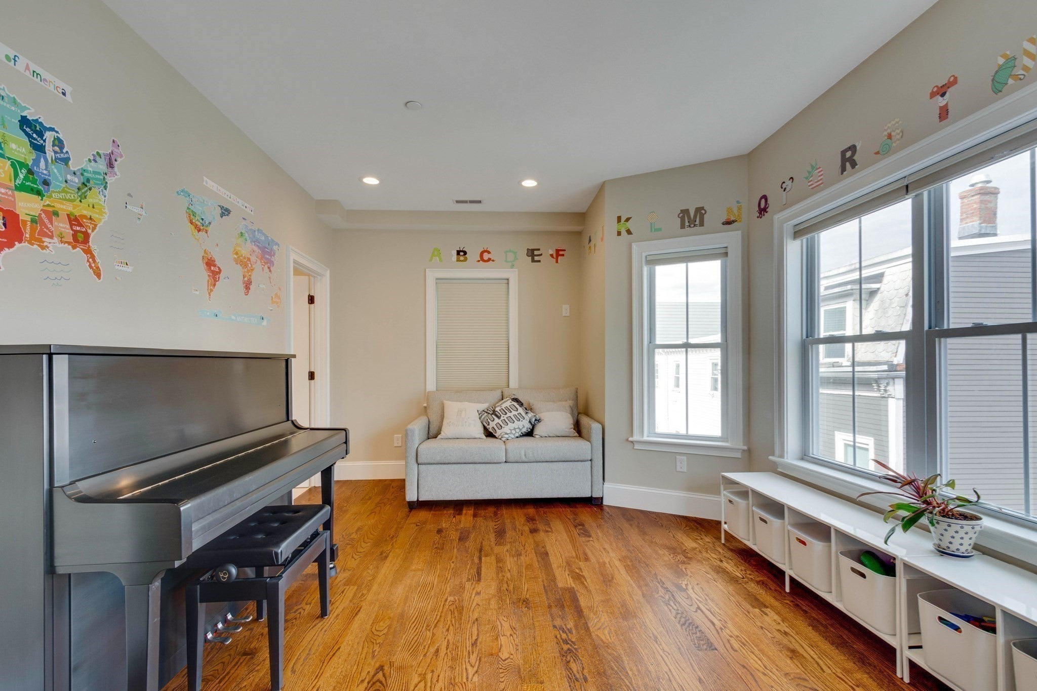 271 Gold St #2, Boston, MA Photo #15
