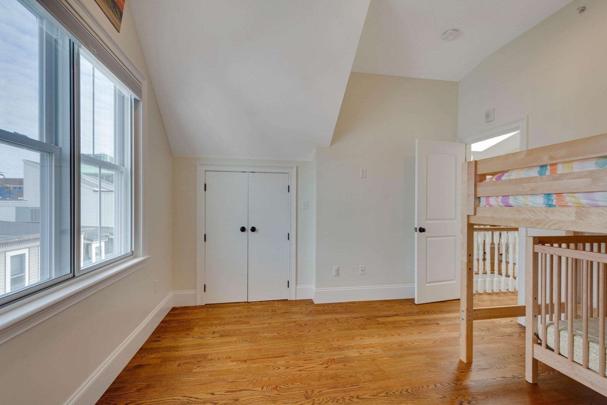 271 Gold St #2, Boston, MA Photo #34