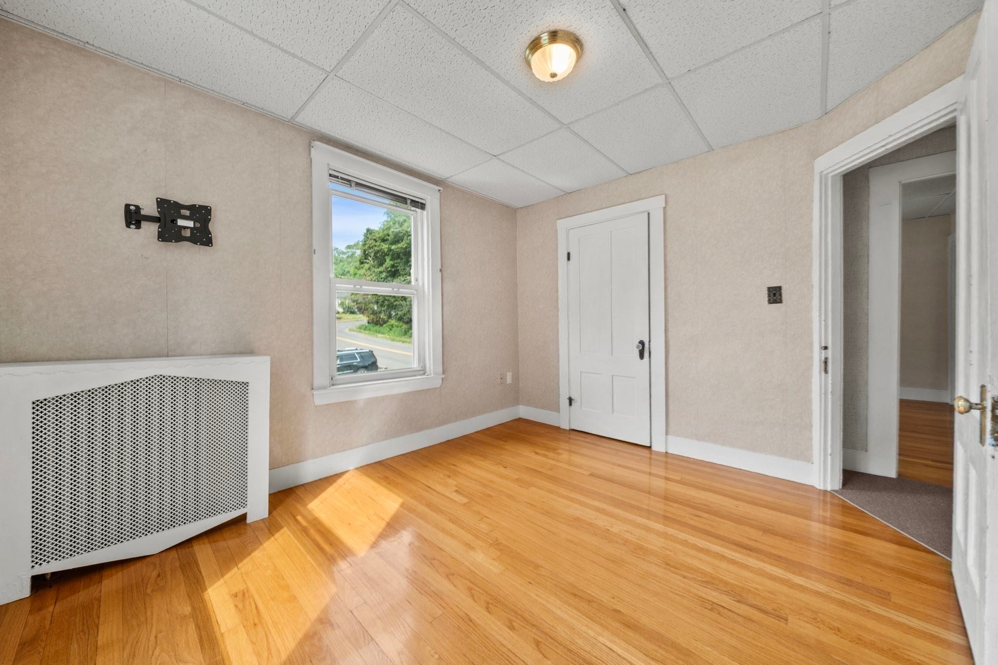 76 Harrison Ave, Woburn, MA Photo #23