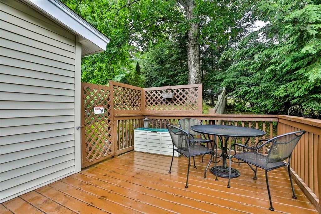 9 Candy Ln, Merrimack, NH Photo #8