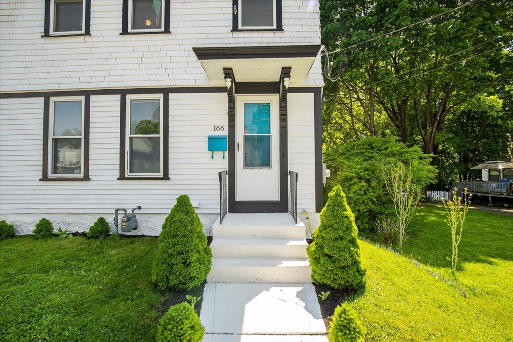 166 Center Avenue