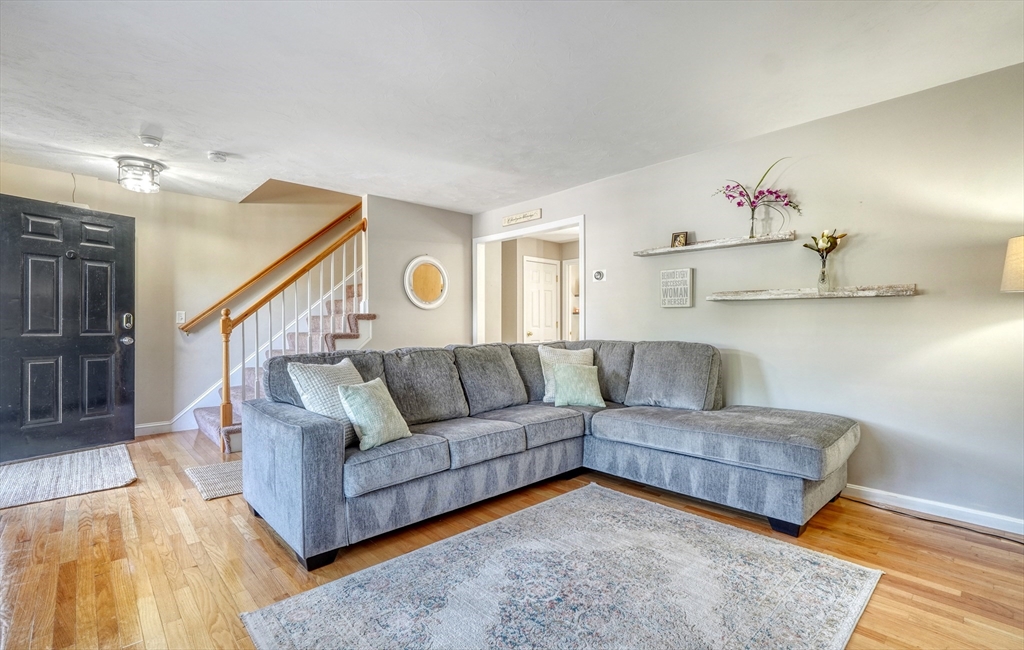39 Mechanic St A
