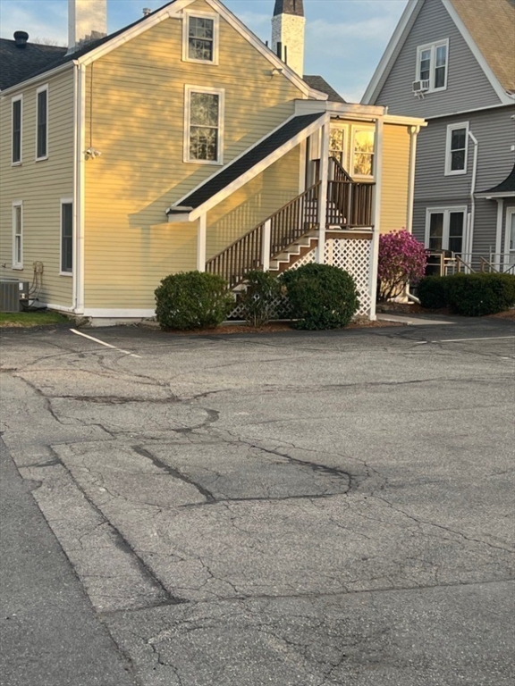 28 Elm St
