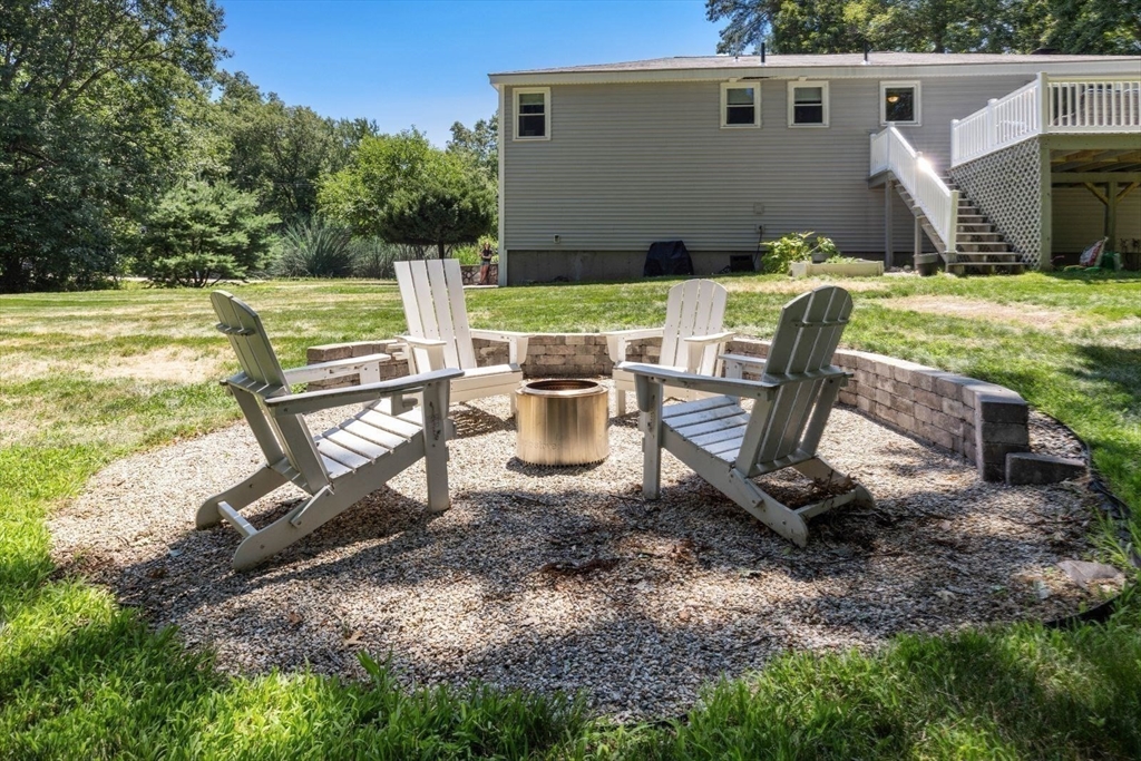 199 Ash St, Hopkinton, MA, 199 Ash St, Hopkinton, MA Photo #16