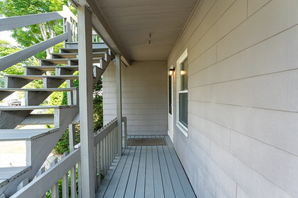 30 Waterford St