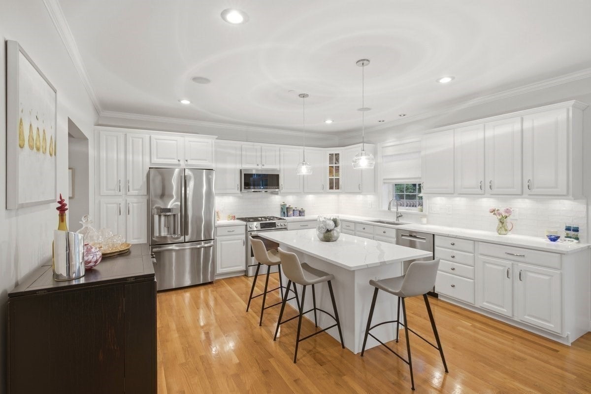 923 Lagrange ST #923, Boston, MA Photo #13
