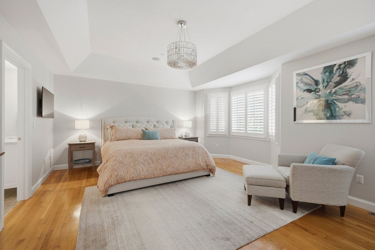 923 Lagrange ST #923, Boston, MA Photo #22