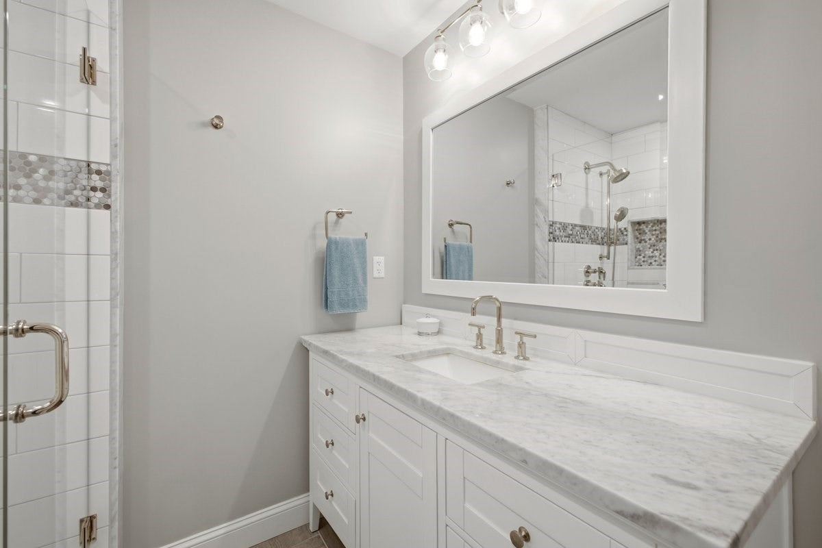 923 Lagrange ST #923, Boston, MA Photo #27