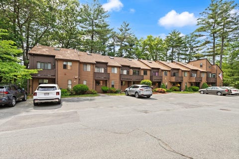 Photo of 26 Wilson St #12, Marlborough, MA 01752 (MLS # 73534904)