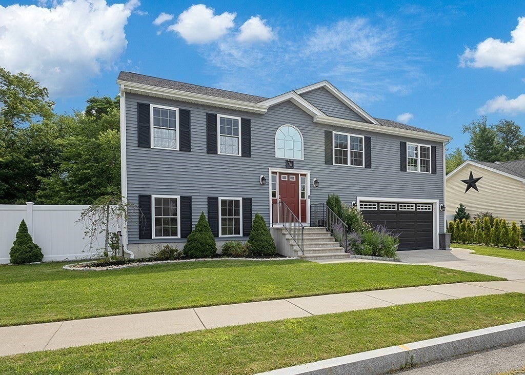 76 Seth Daniel Dr