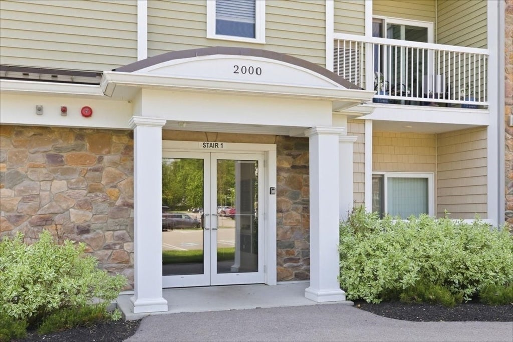 2301 Pennington Dr 2301