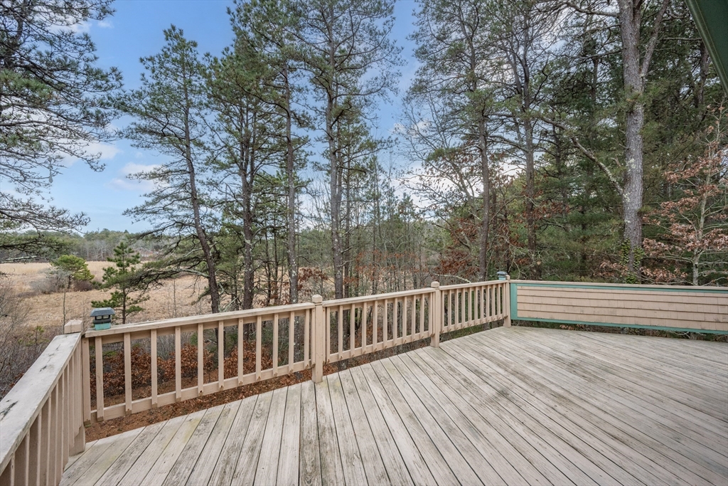 84 Overlook Circle
