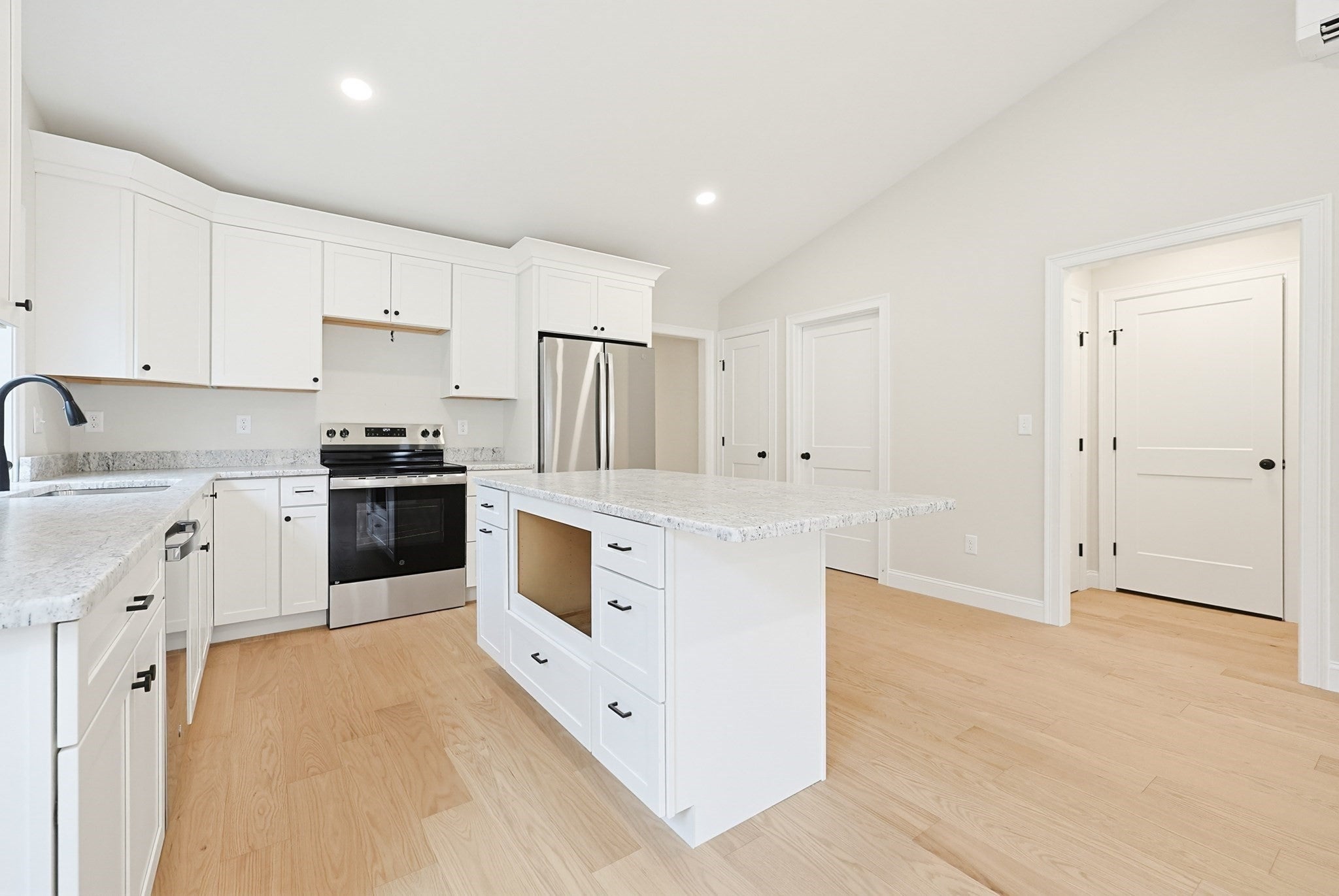 108 Fitchburg Rd #F, Townsend, MA Photo #4