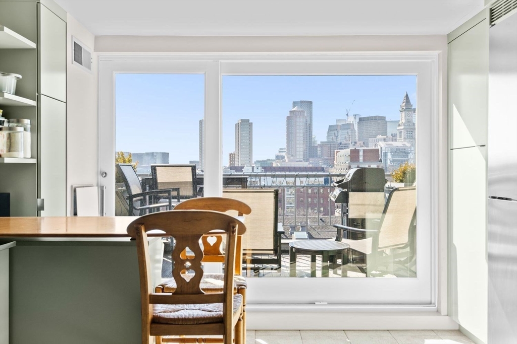 357 Commercial St 720