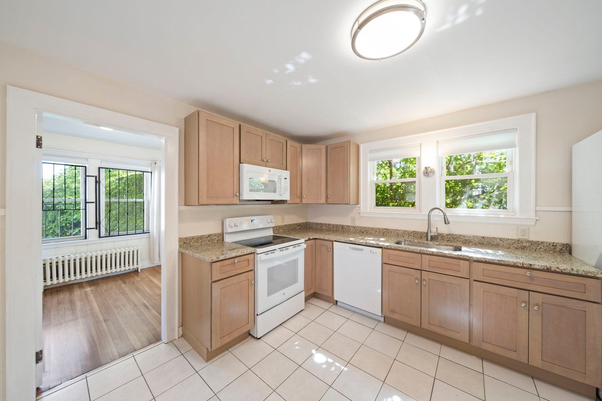 12 Bellevue St, Boston, MA, 12 Bellevue St, Boston, MA Photo #6