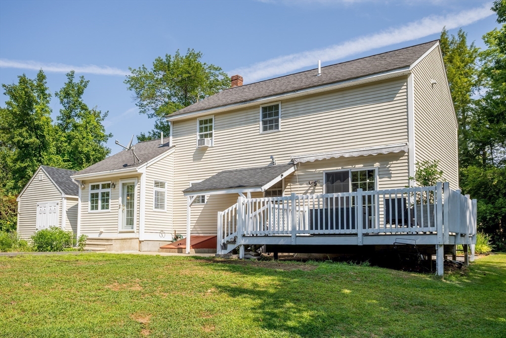 150 Lakeshore Drive