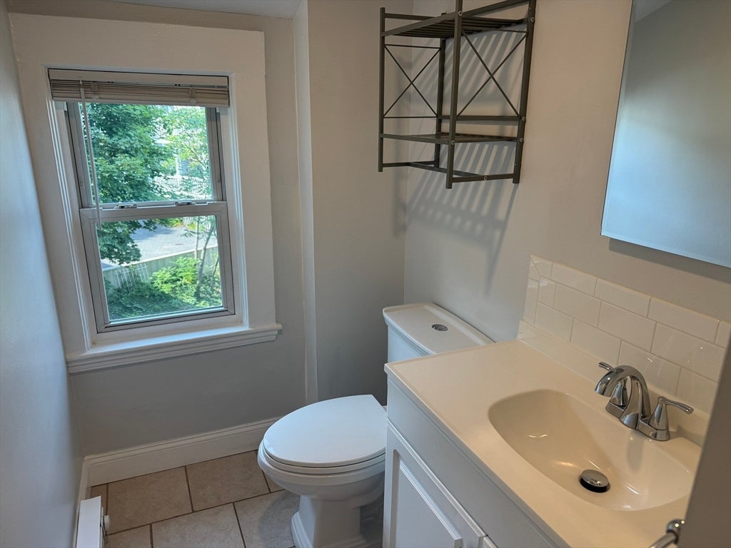 32 Paul Revere Rd #3, Arlington, MA Photo #8