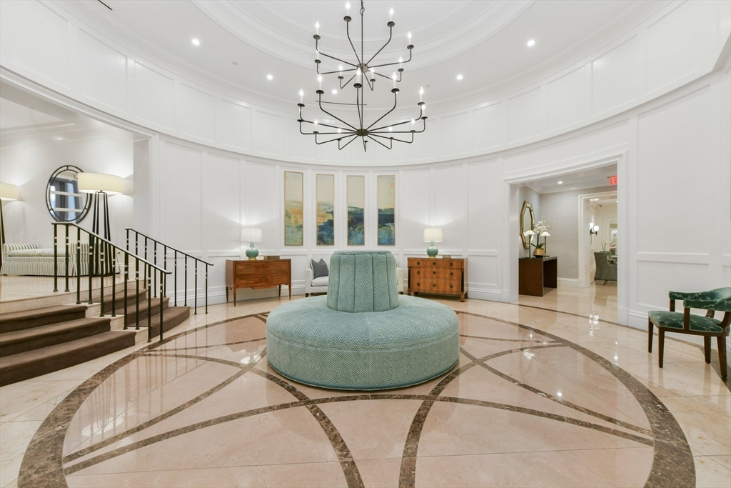 Boston, Massachusetts 02116, United States, 3 Bedrooms Bedrooms, ,3 BathroomsBathrooms,Residential,Active,203980