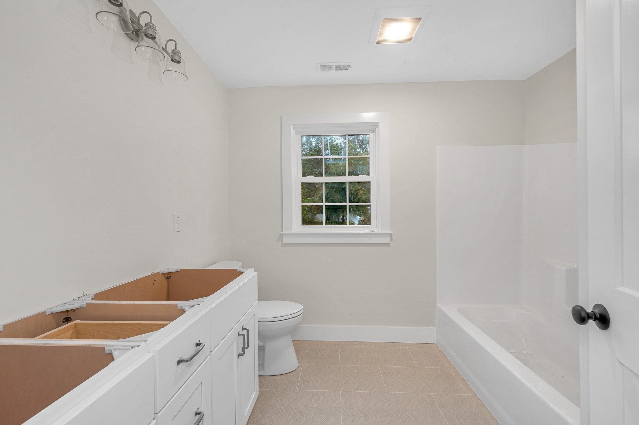 110 Friendship St, Billerica, MA Photo #20
