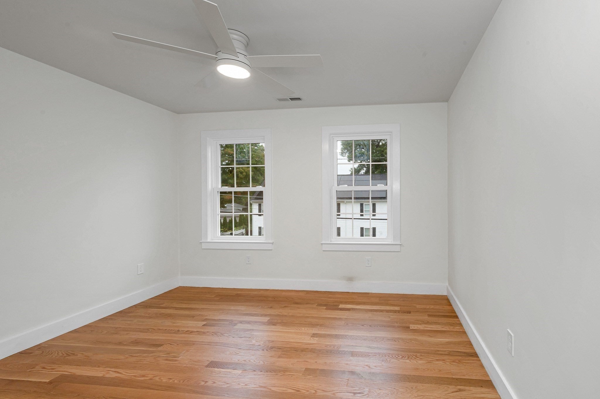 110 Friendship St, Billerica, MA Photo #17