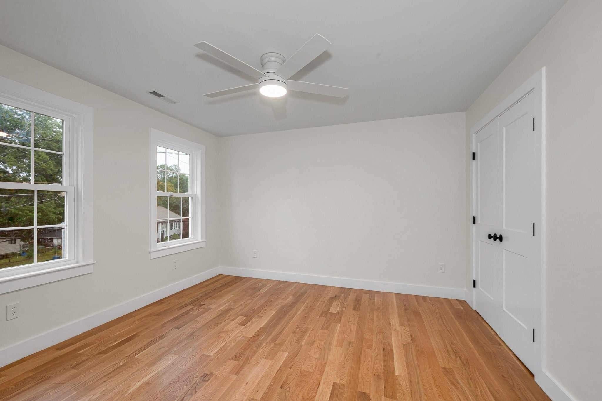 110 Friendship St, Billerica, MA Photo #24