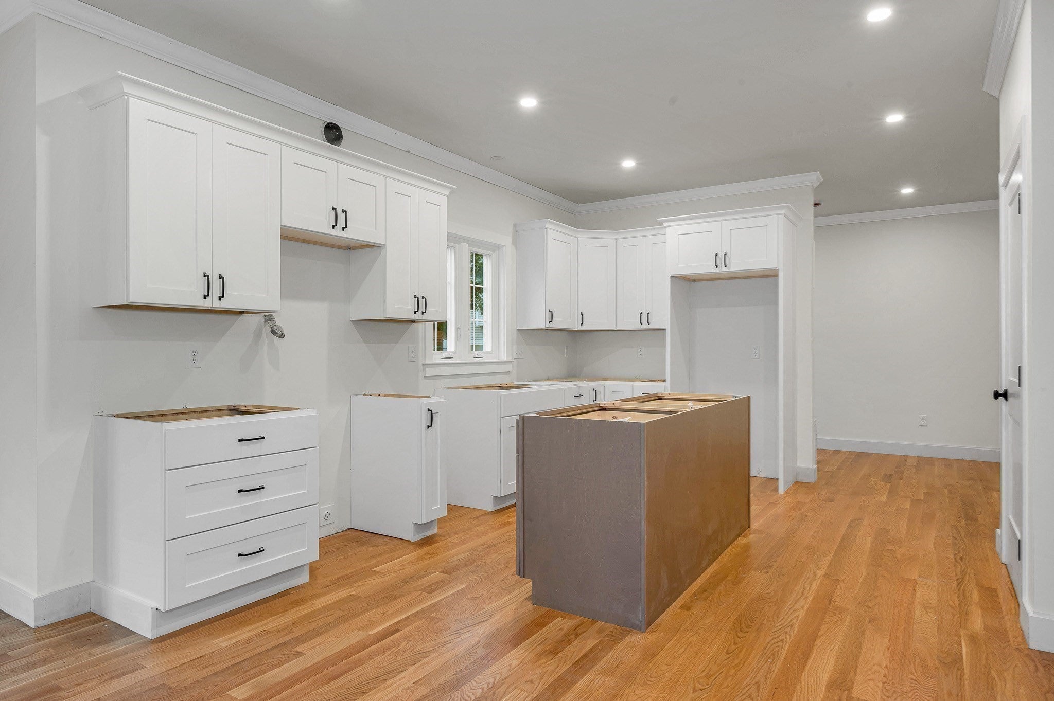 110 Friendship St, Billerica, MA Photo #9