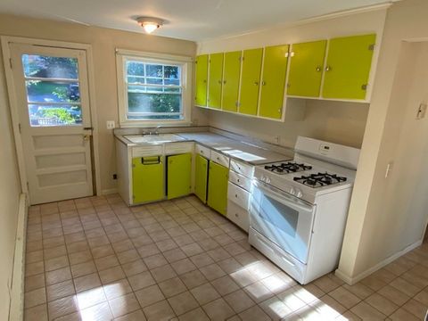 Photo of 47 Summer Street #C, Northampton, MA 01060 (MLS # 73483588)