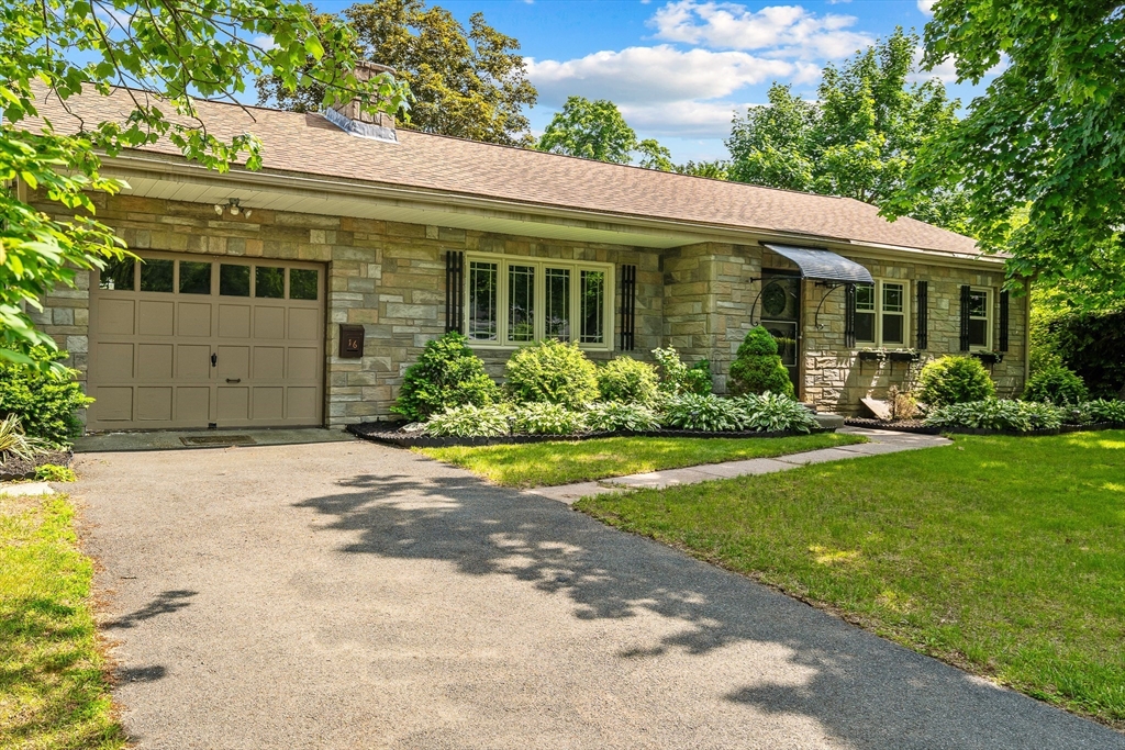 16 Sheldon Ave