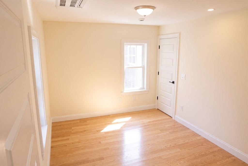 126 Jefferson ST, Braintree, MA Photo #26