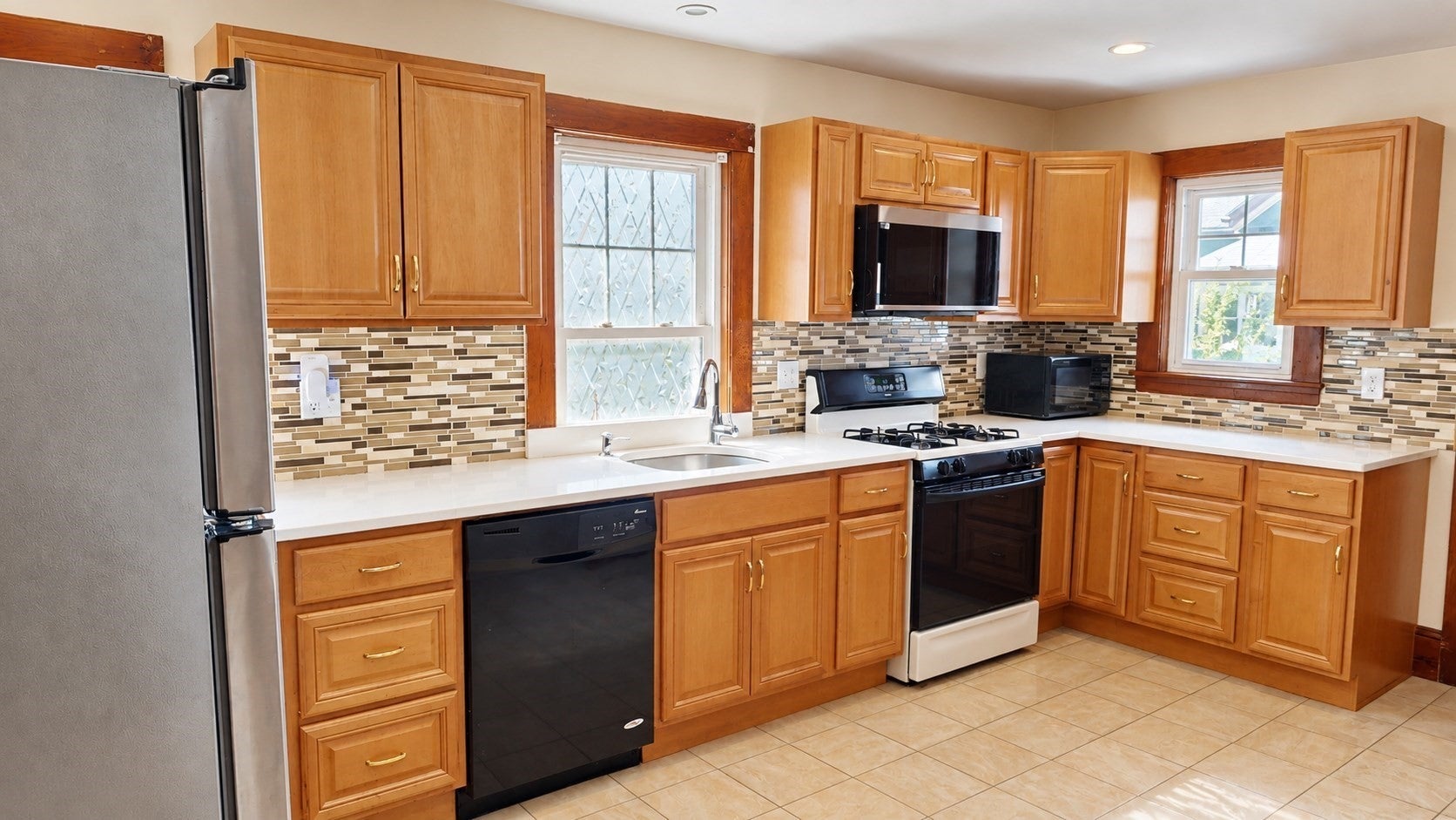 20 Lyne Rd #2, Boston, MA, 20 Lyne Rd #2, Boston, MA Photo #1