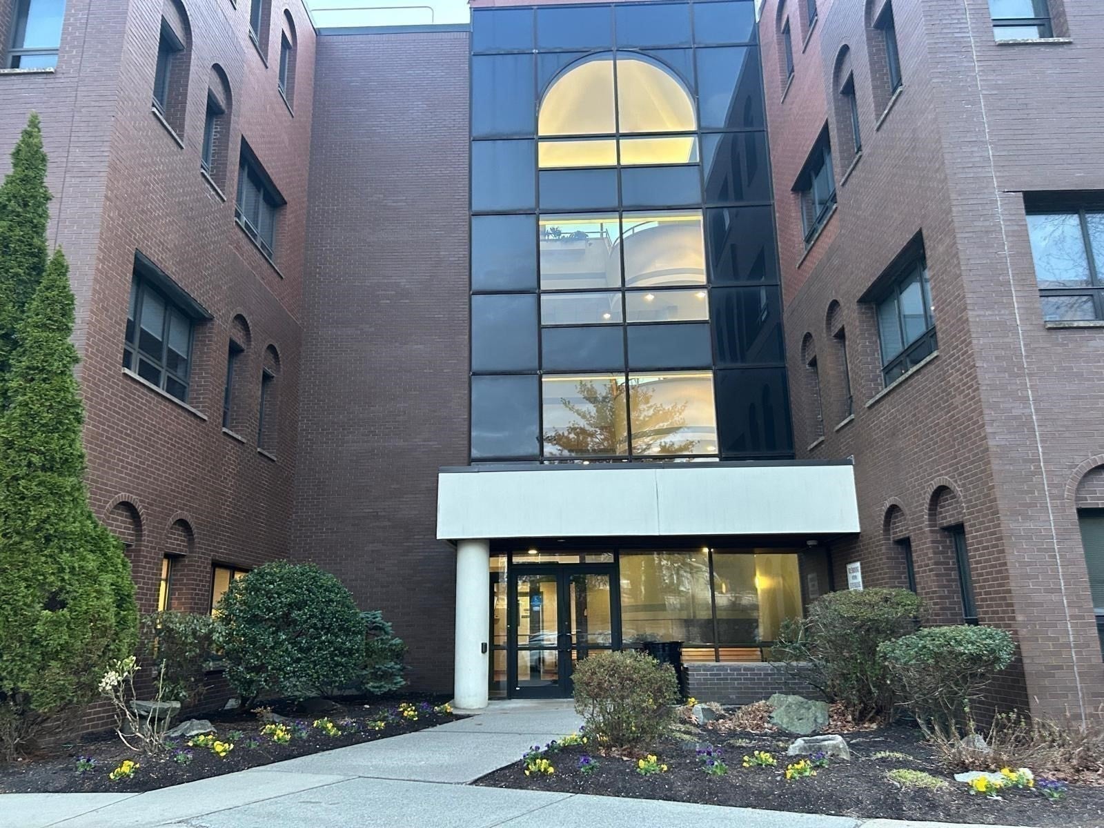 955 Main St 305