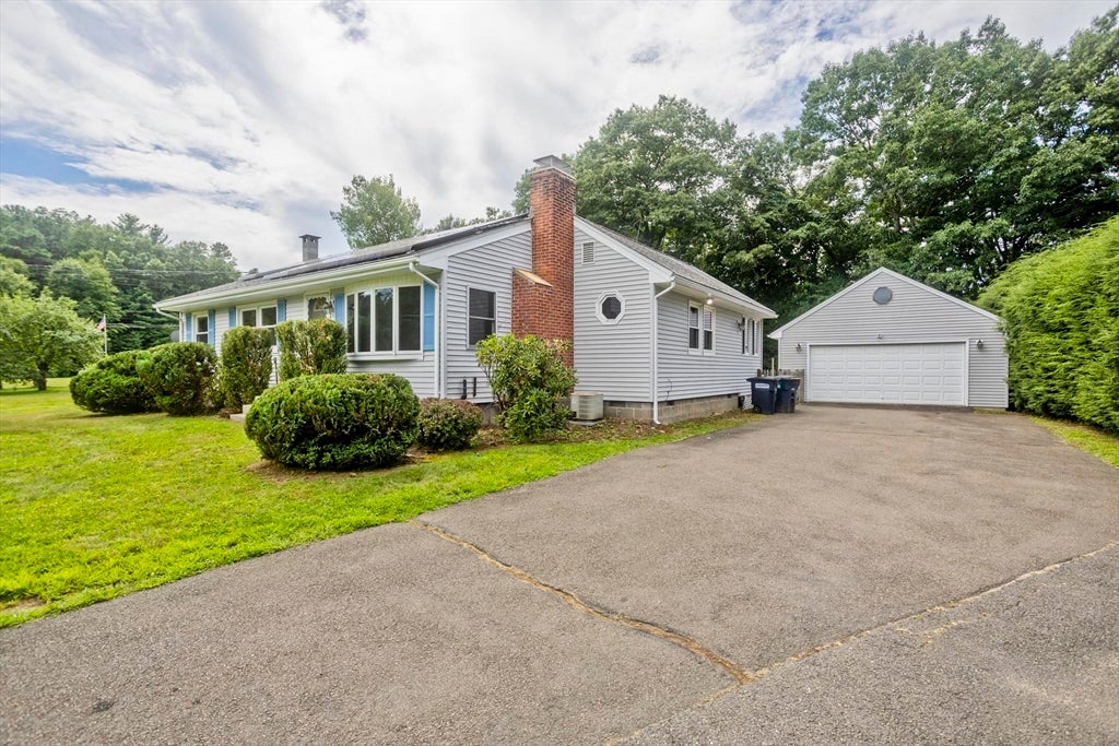 293 N Loomis St, Southwick, MA, 293 N Loomis St, Southwick, MA Photo #4