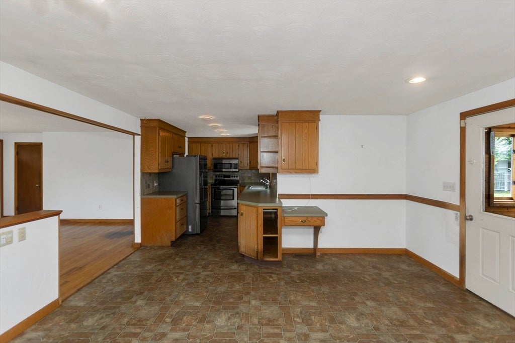 293 N Loomis St, Southwick, MA, 293 N Loomis St, Southwick, MA Photo #17